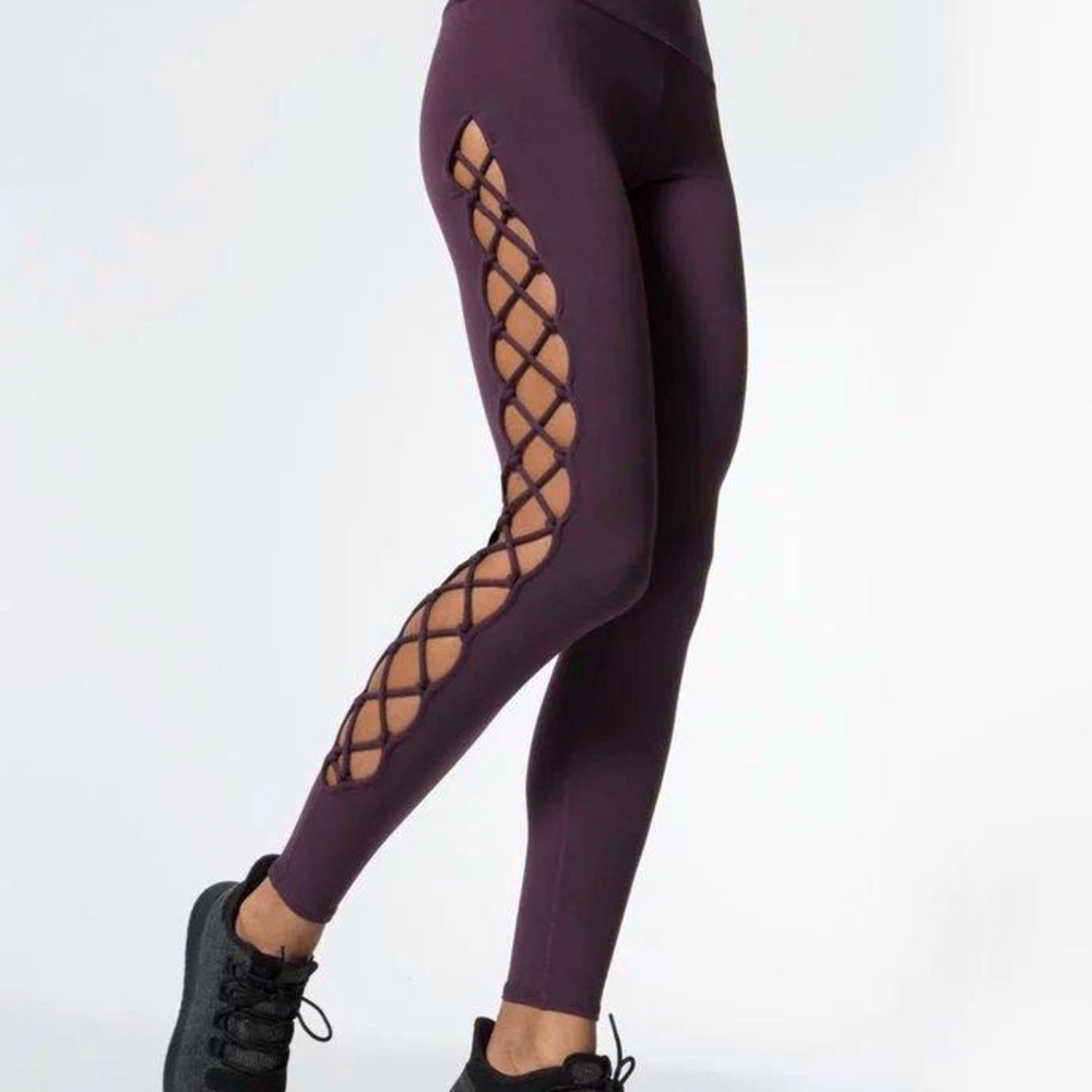 Alo yoga purple interlace leggings xs eggplant
